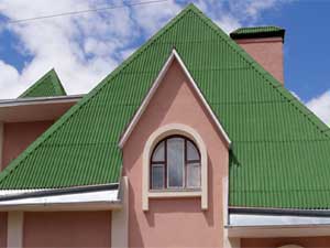 Фото крыши из зеленого ондулина