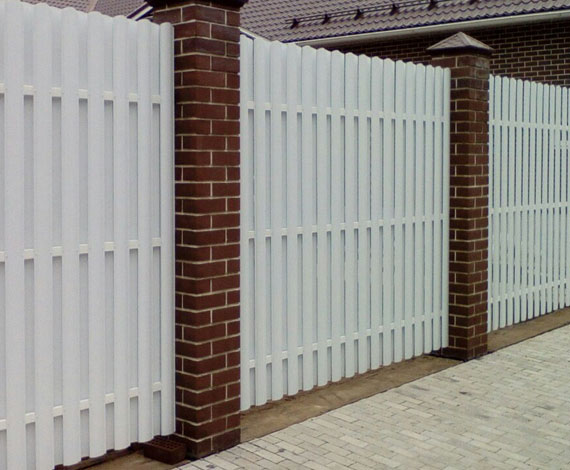 Заборы из Штакетника